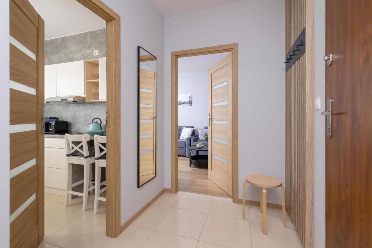 Osiedle Avia Harmonious Apartment With Balcony & Parking Cracow By Renters Prestige Krakow Exterior photo
